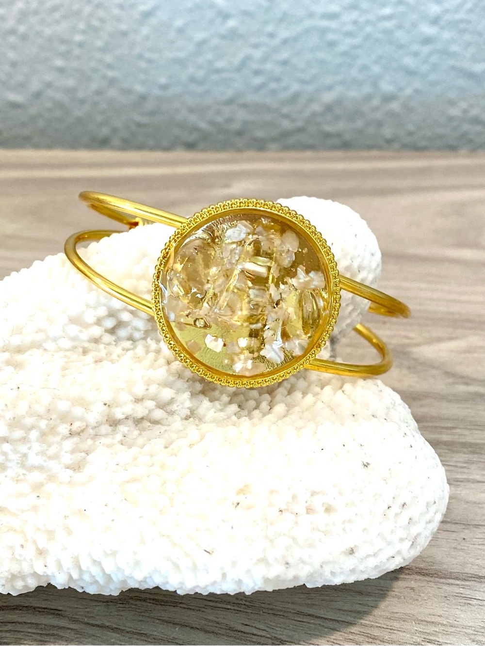 131. Sunstones and crushed shells in Resin Round Cuff Bracelet